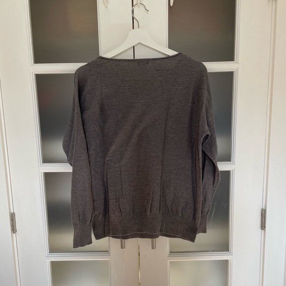 Root’s gray sweater woman XL - Picture 2 of 3